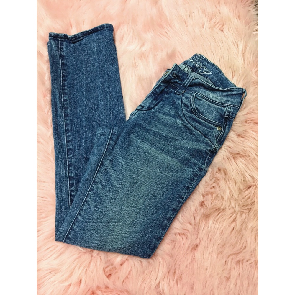 Delia’s Mid Rise Jeans 👖 - Picture 3 of 5